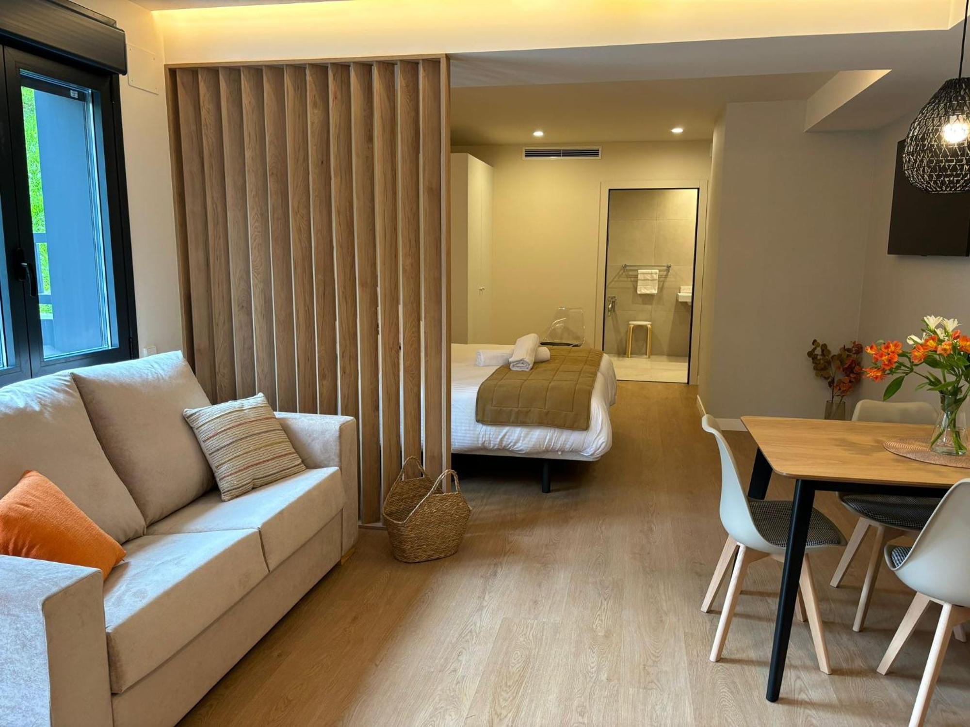 Apartamentos Joaquin Costa Santander Exterior photo