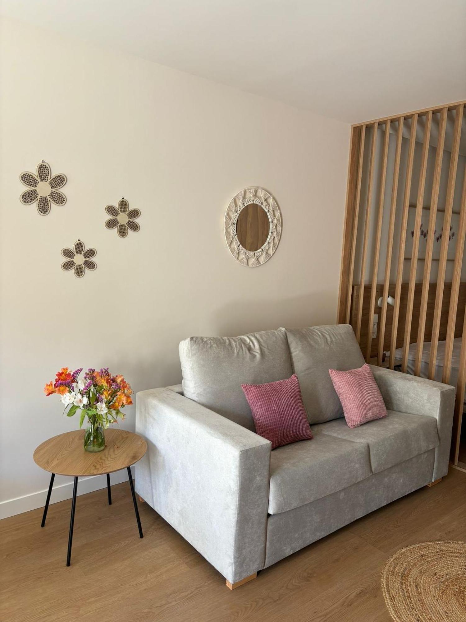 Apartamentos Joaquin Costa Santander Exterior photo